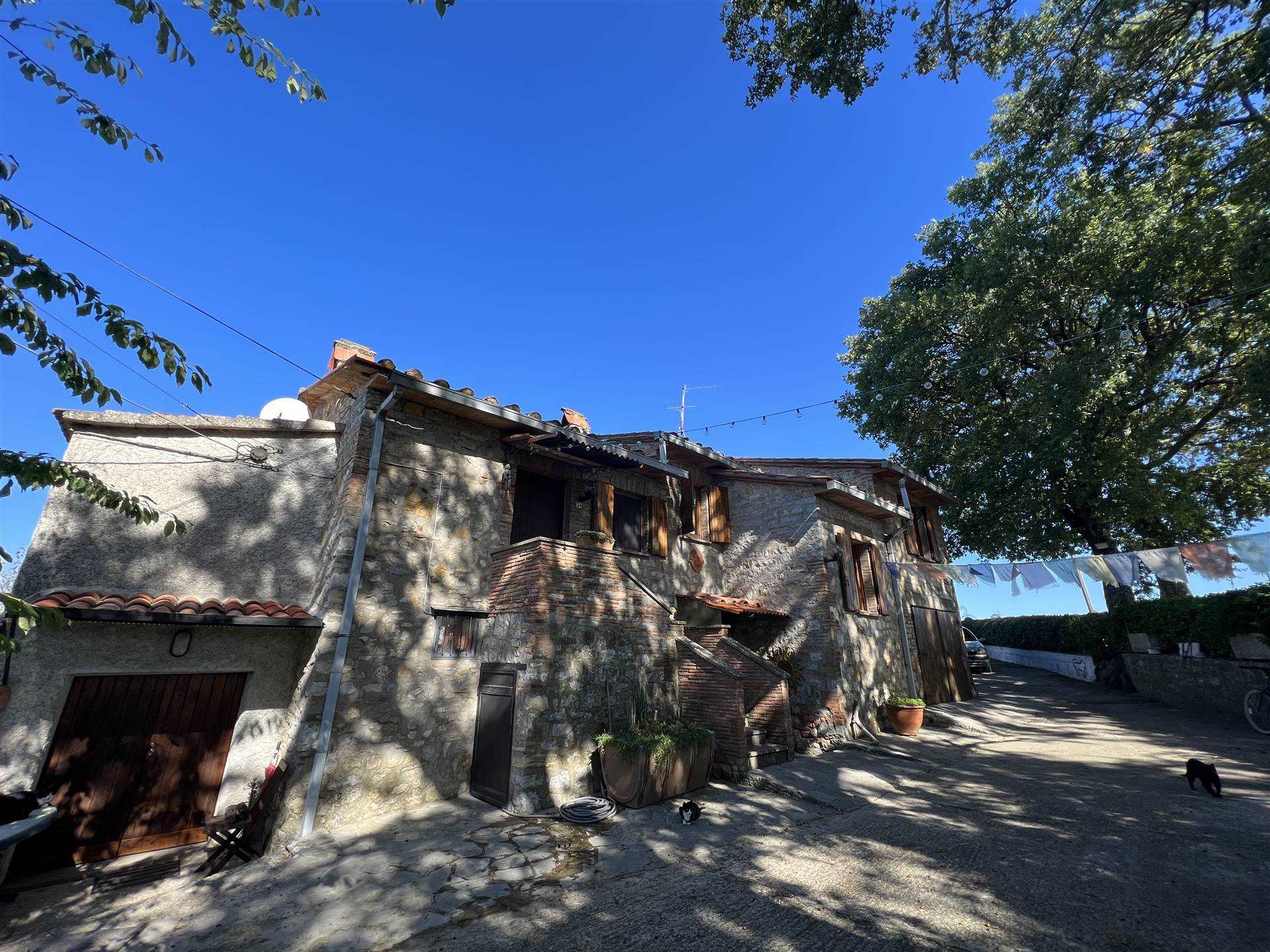 RUSTICO in VENDITA a MONTEGABBIONE