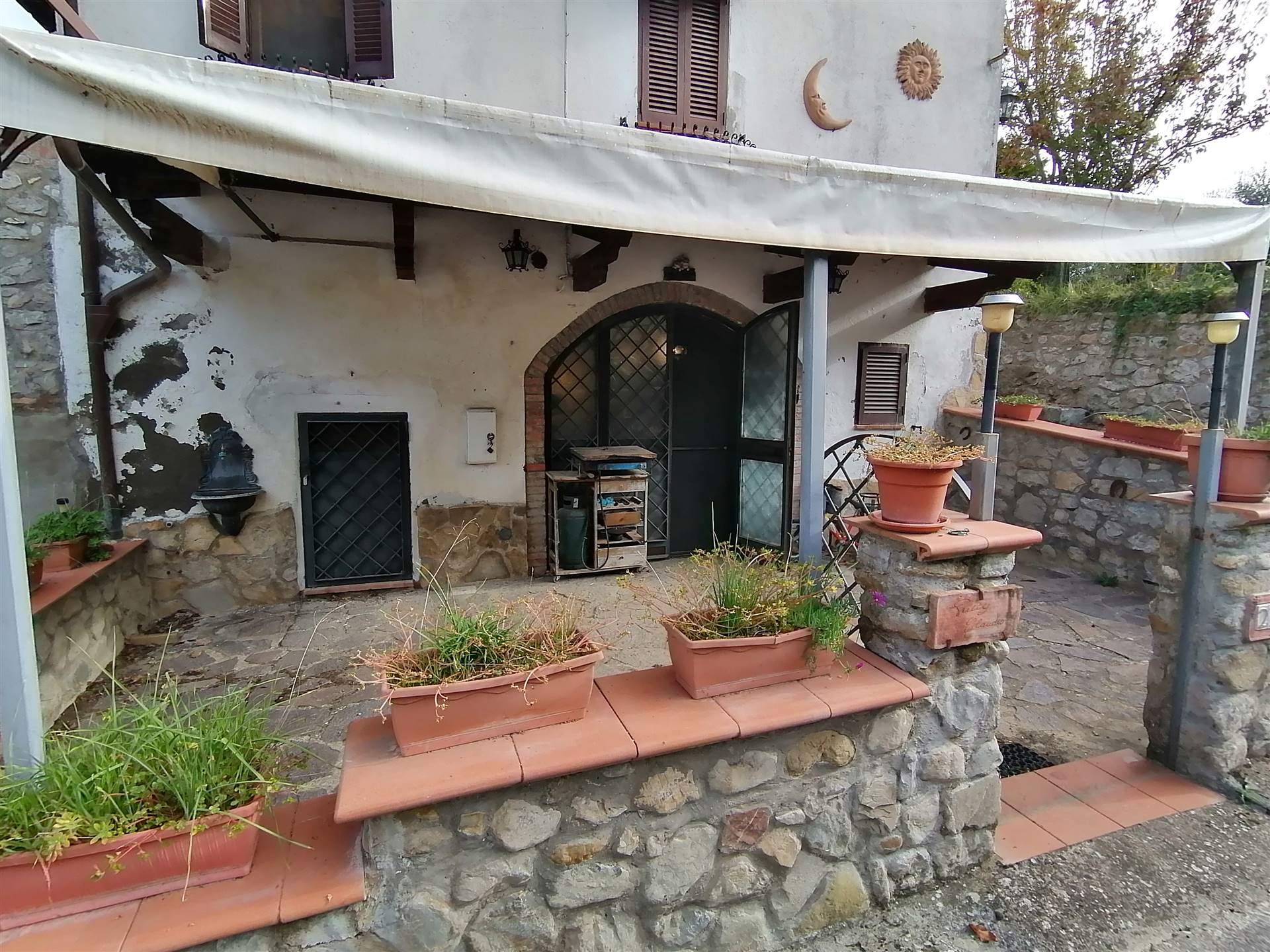 VILLA in VENDITA a MONTELEONE D'ORVIETO