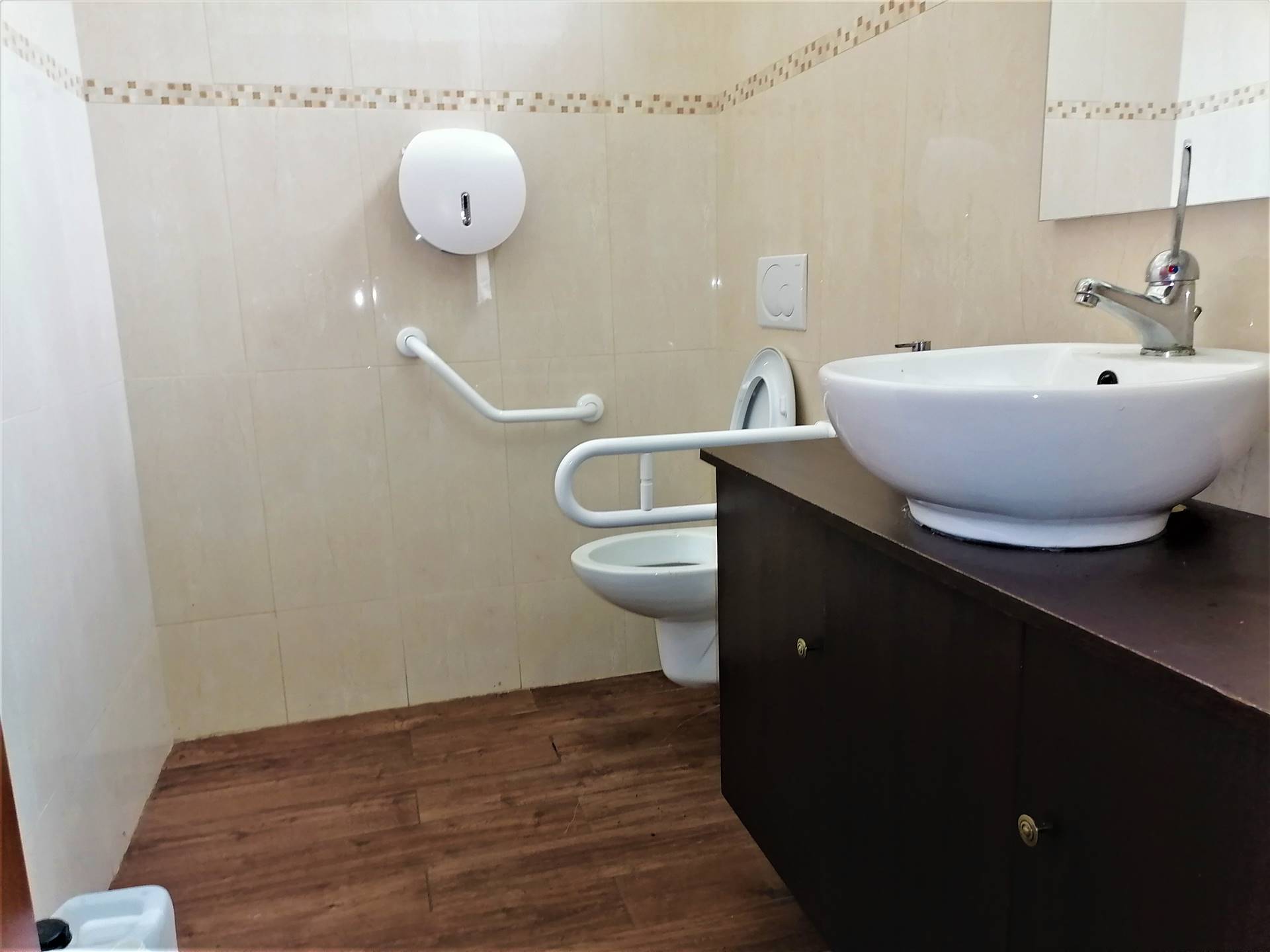 NEGOZIO in VENDITA a FABRO